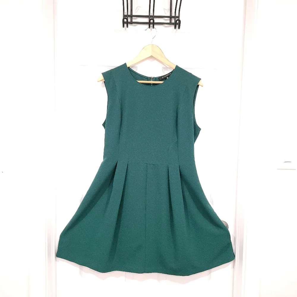 Dress - Picture 1 of 5